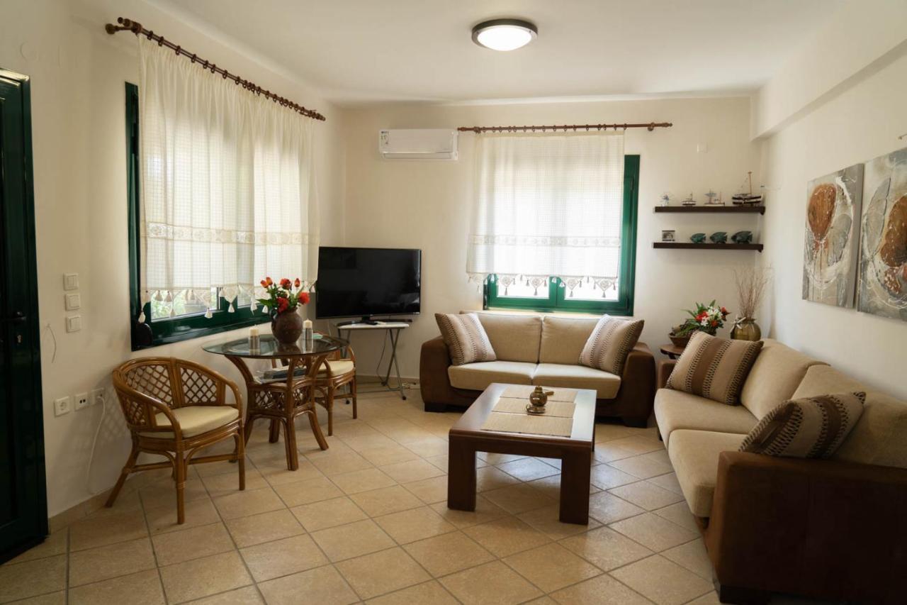 Wonderful House In Leptokarya Villa Exterior photo